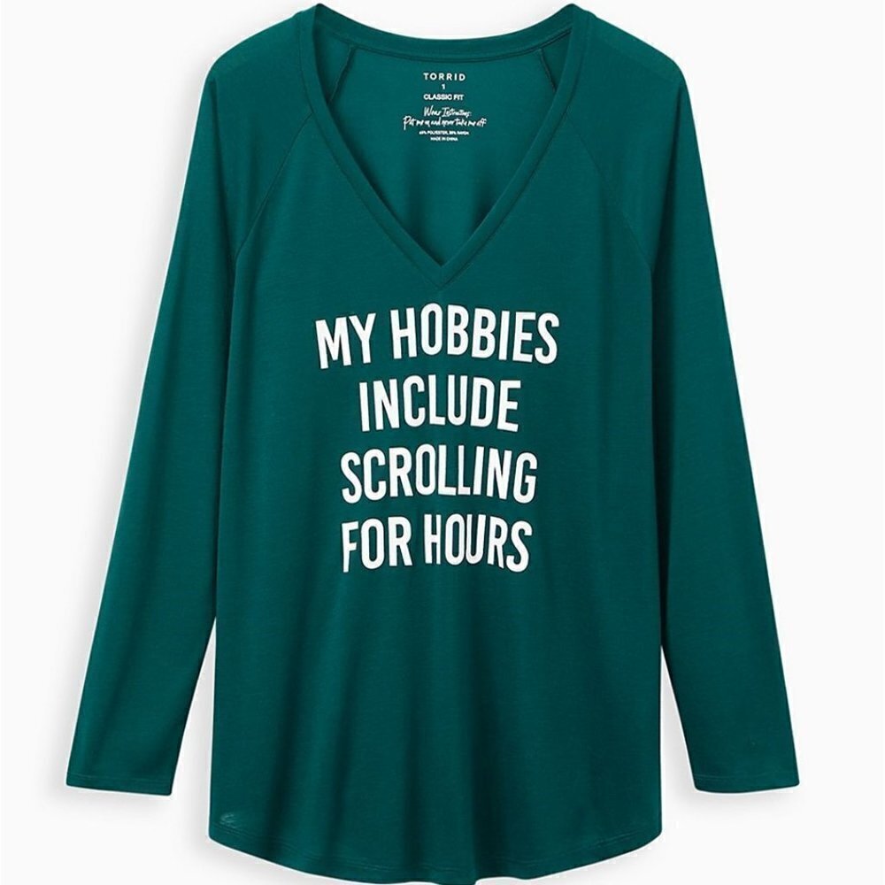 Torrid - Classic Fit Raglan Tee - Hobbies Scroll Green, Plus 00, M/L, Size 10  